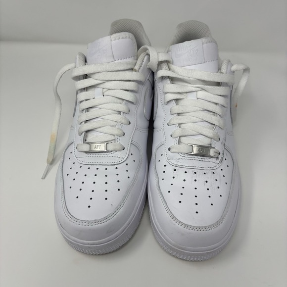 Nike Air Force 1 '07 Low Triple White Men's Size 9.5 - Picture 2 of 10